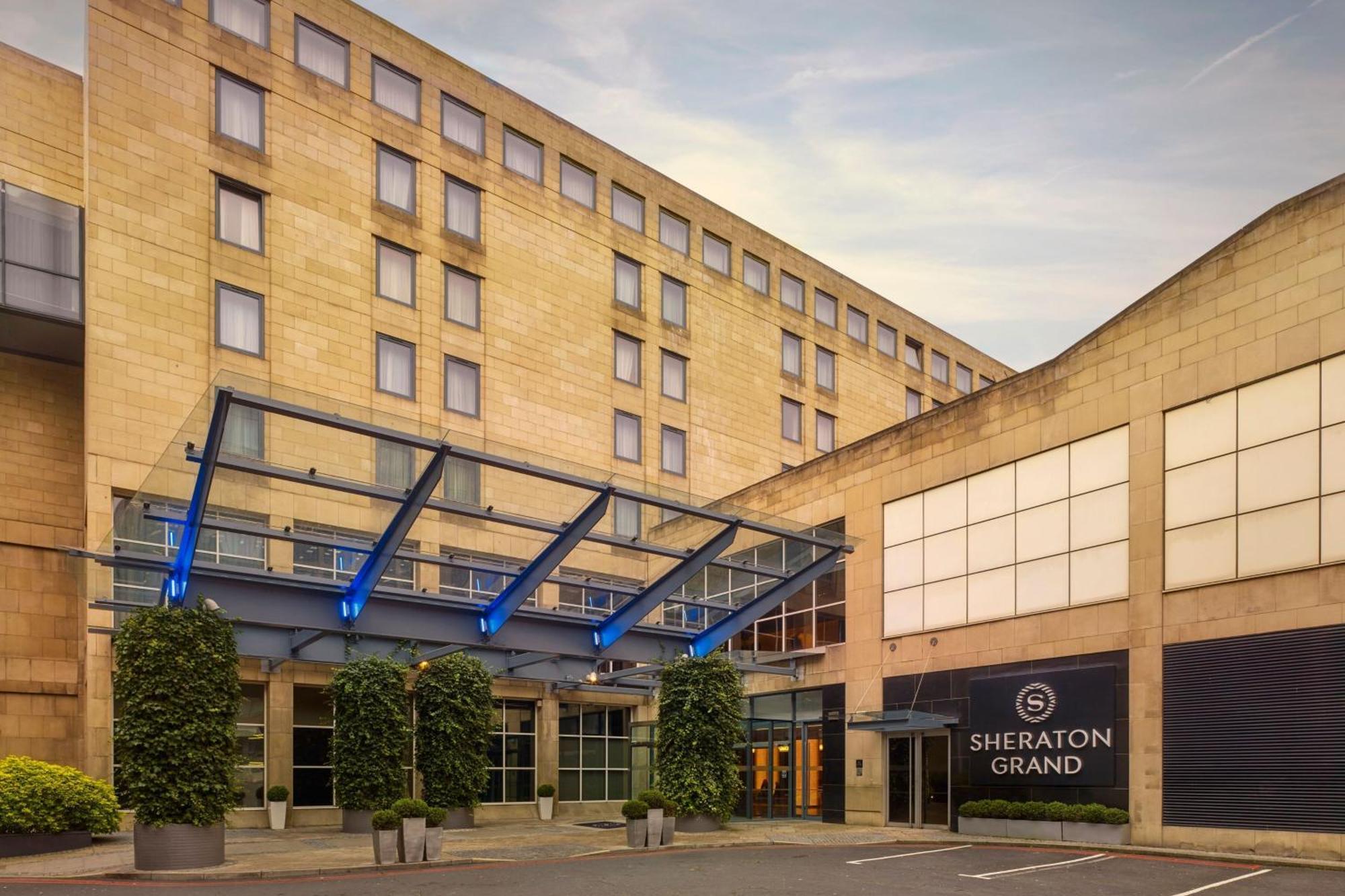Sheraton Grand Hotel & Spa Edinburgh Exterior photo The hotel in 2016